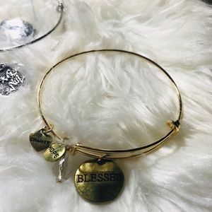 ❤️Silver/gold charm bracelets ❤️